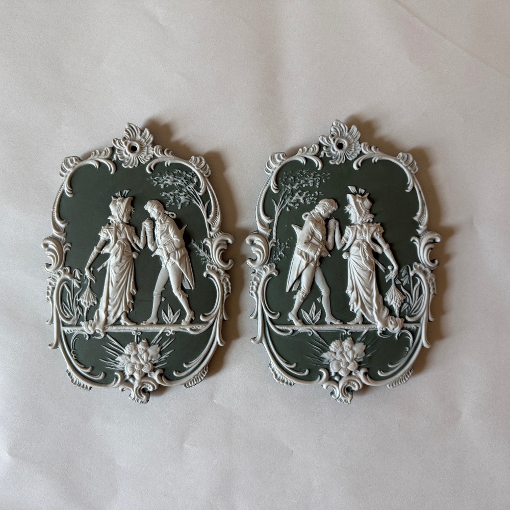 Vintage Arnart Japan Plaques Jasperware Design-Set of two